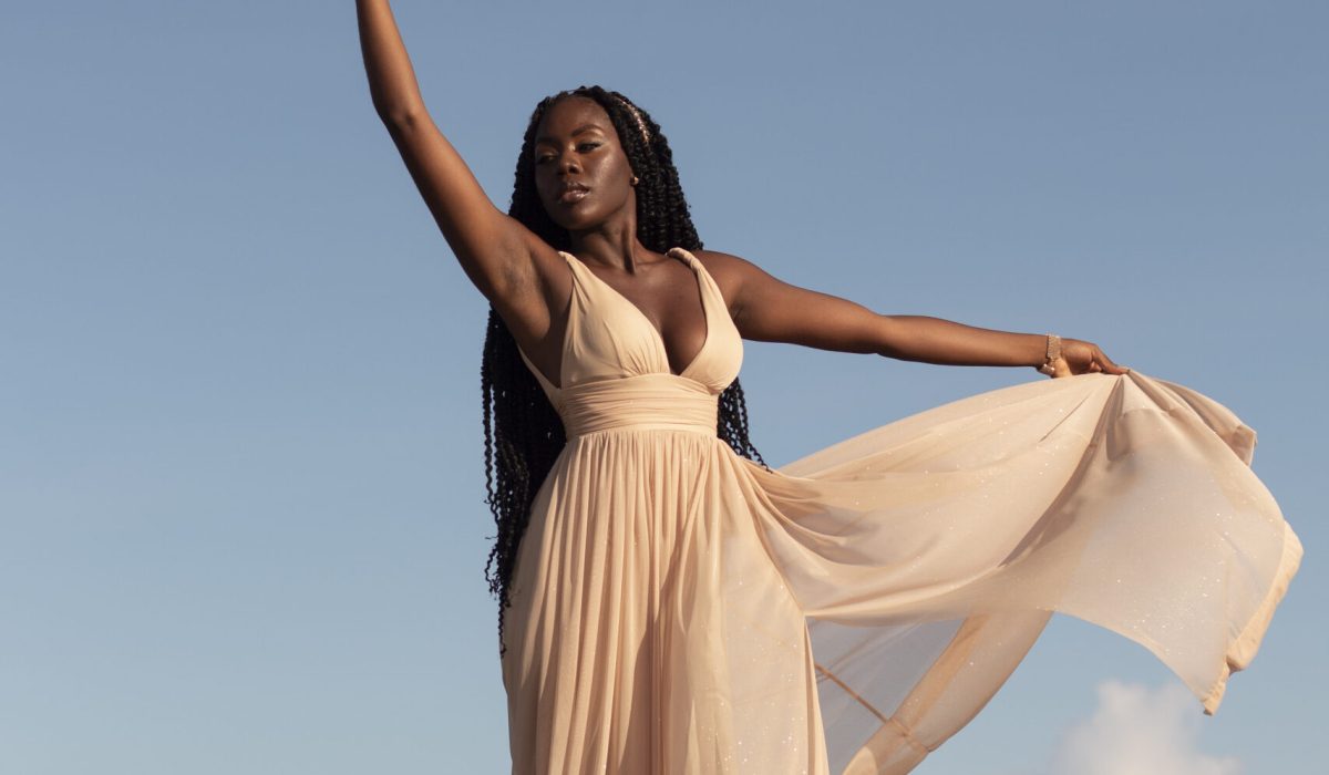 full-shot-greek-goddess-posing-beach2